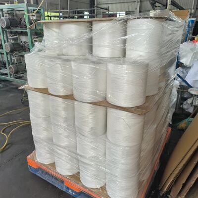 خيوط 5000D PP لخياطة الأكياس الضخمة، الكثافة الخطية 4750-5250D، قوة الكسر 25kgf